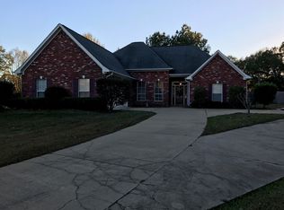 136 Woodsong Way, Terry, MS 39170