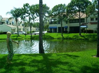 7130 Golden Eagle Ct APT 321, Fort Myers, FL 33912