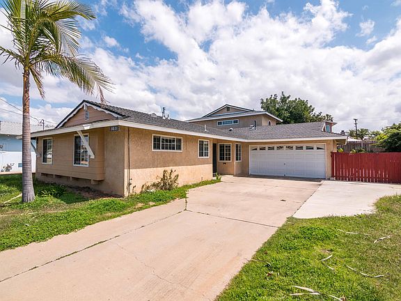 4th image of 3681 Mount Acadia Blvd
