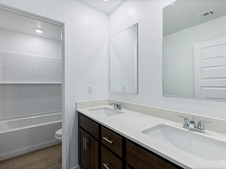 37-Bathroom_06102026
