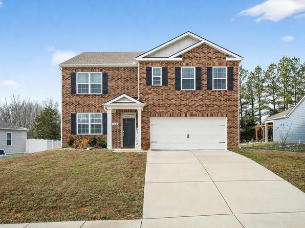 124 Nunally Dr, Baxter, TN 38544