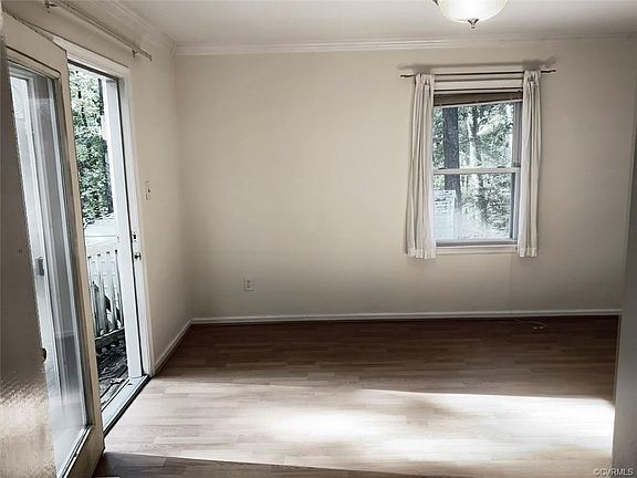 5th image of 10221 Mantua Ln