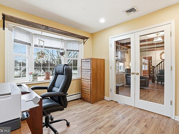 5th image of 115 Church Rd