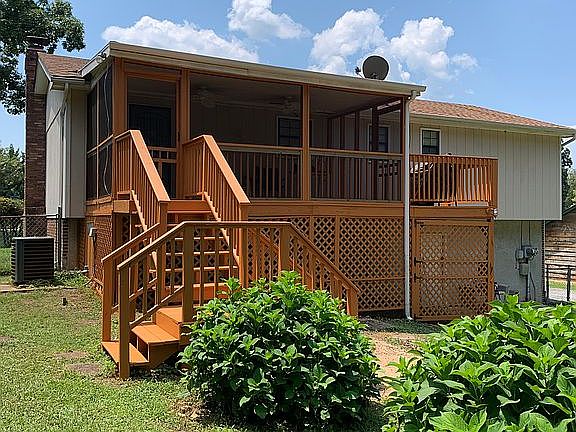 2nd image of 8607 Glenaire Dr