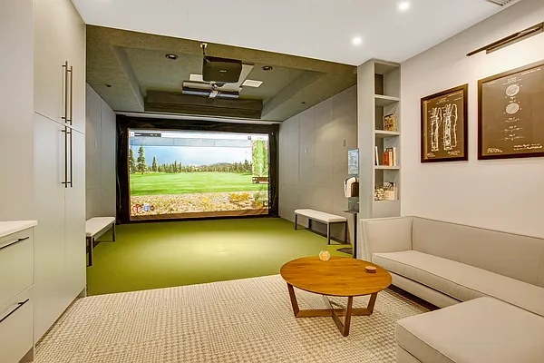 Sold by Compass | media 15