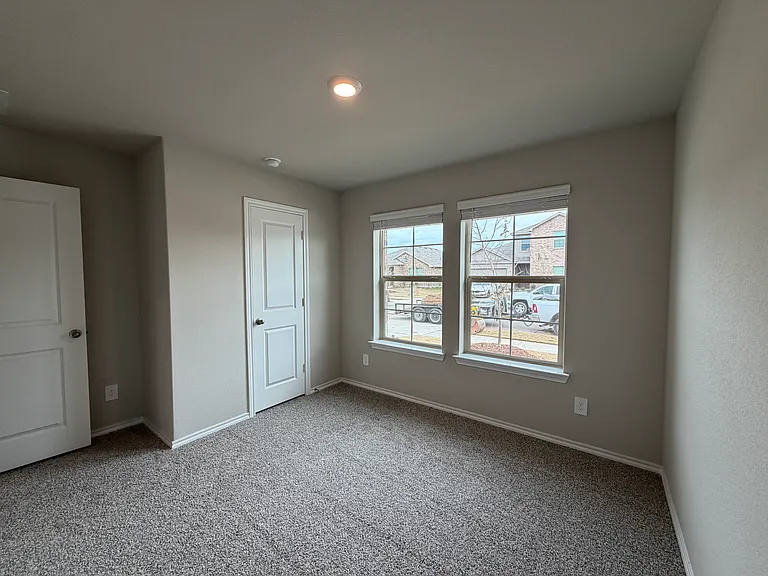 8433 Coffee Springs Dr — Photo 23