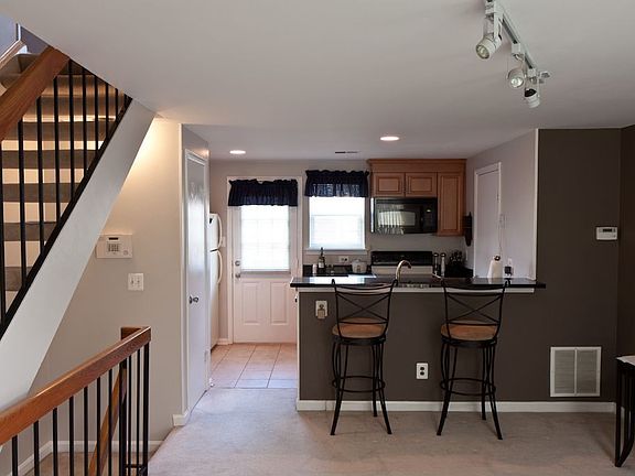 Living Area & door to rear deck