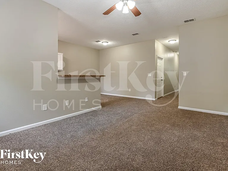 8536 Dandy Ave — Photo 4