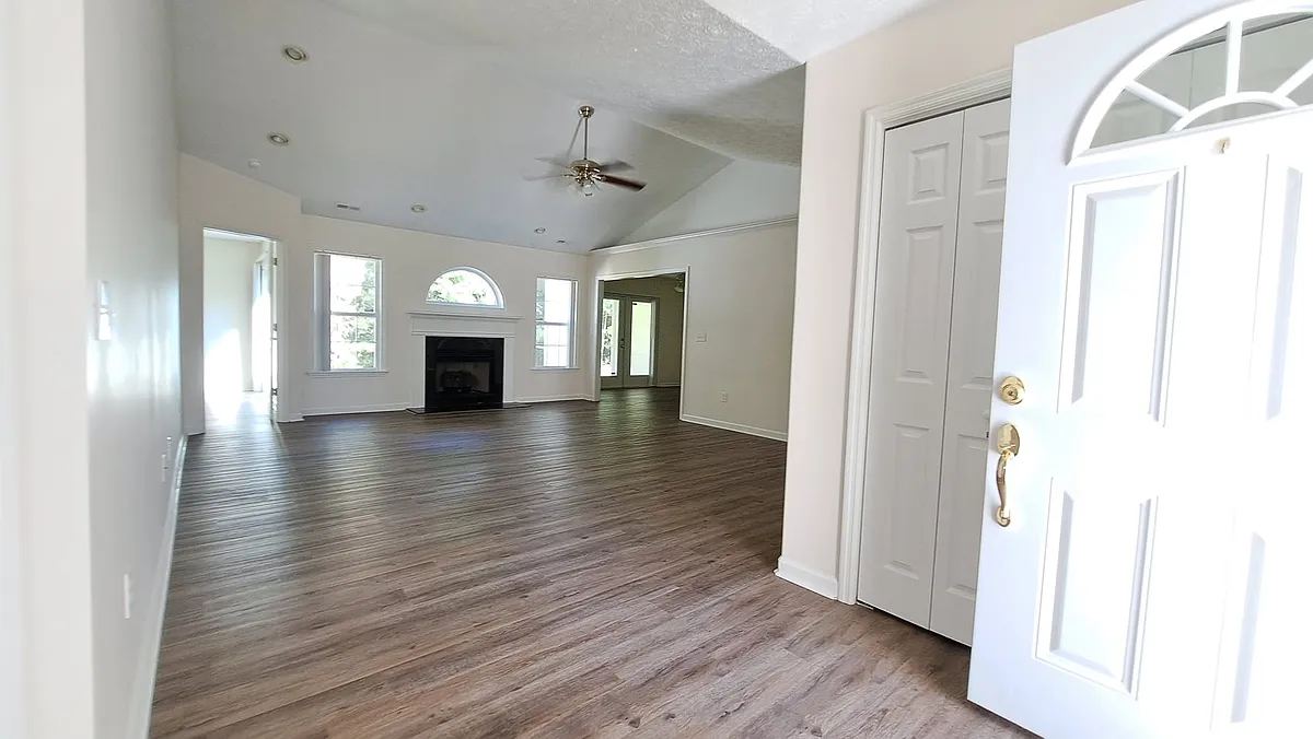 Building Photo - 112 Tiger Woods Pl