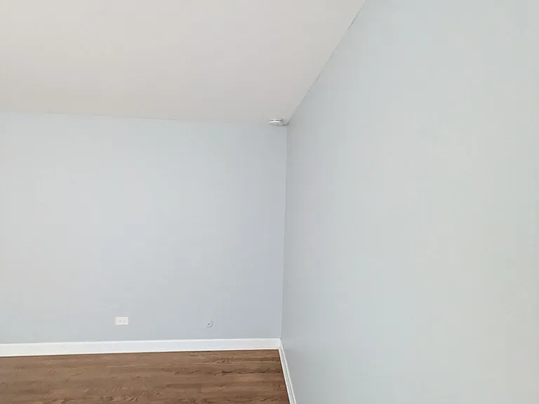 6212 W Montrose Ave #1R — Photo 6