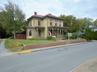 652 Bank St, Beaver, PA 15009