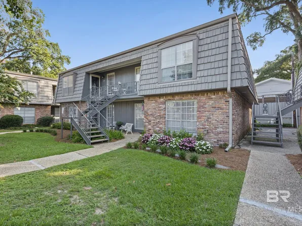 207 S Mobile St APT 204, Fairhope, AL 36532