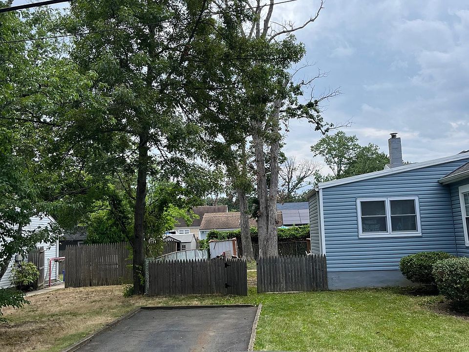 246 Britton Ave, Laurence Harbor, NJ 08879 Zillow