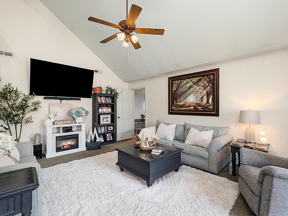 5th image of 7811 Cozy Cove Road #11