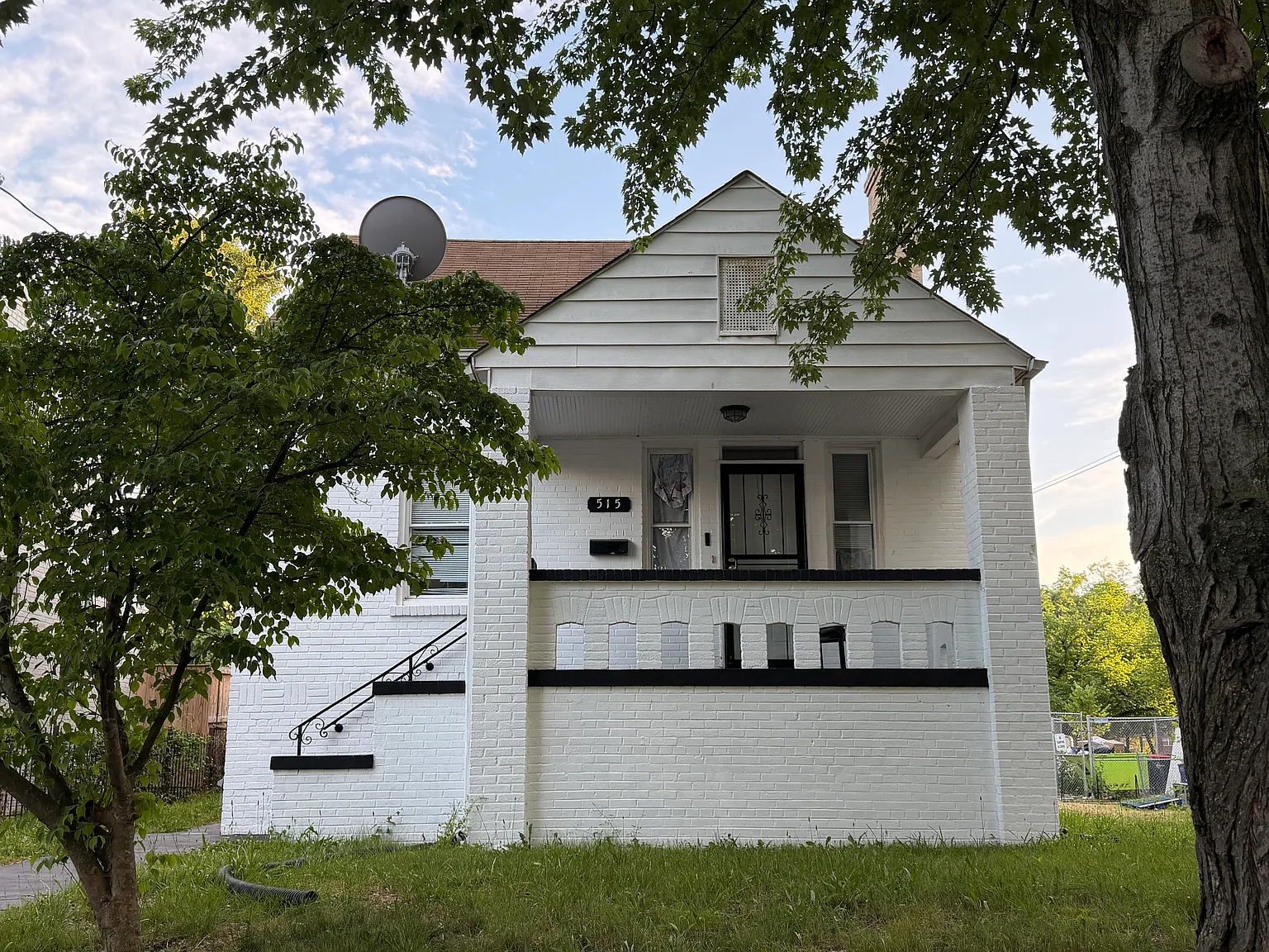6 bed, 2900 sqft, $7,300 — Photo 1
