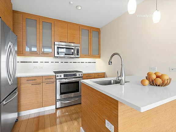 4th image of 410 4th Ave #8A