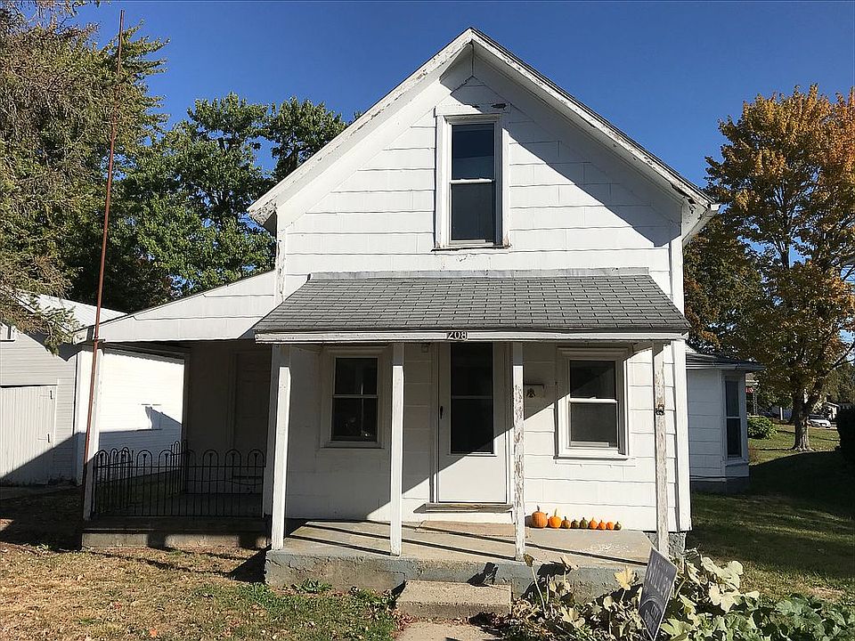 1st image of 208 W Lynn St
