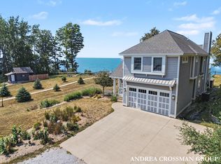 6493 W Blue Water Dr #1-7, Ludington, MI 49431