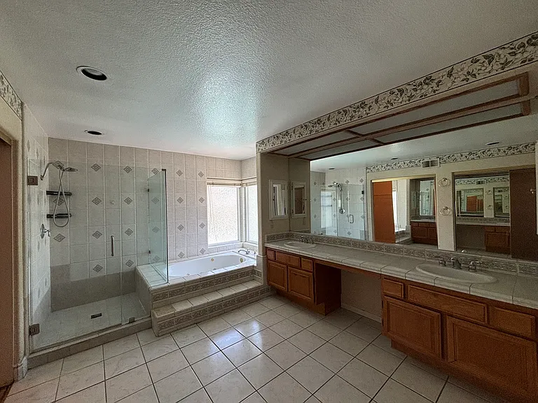 5530 Elderberry Ln — Photo 56