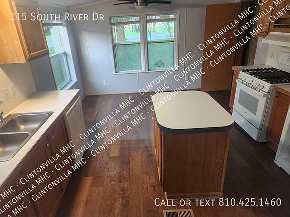 5th image of 115 S River Dr
