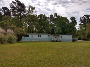 309 Queens Rd, Hubert, NC 28539