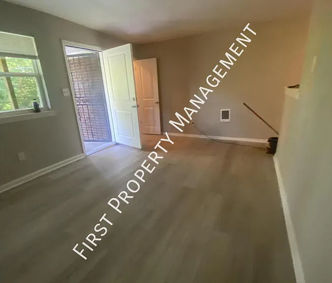 1034 Mission Ave #1006 — Photo 4