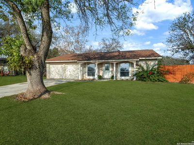 7622 Gnarled Oak Tr, Live Oak, TX, 78233