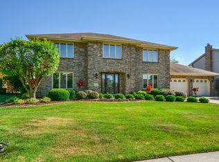 7831 Sioux Rd, Orland Park, IL 60462