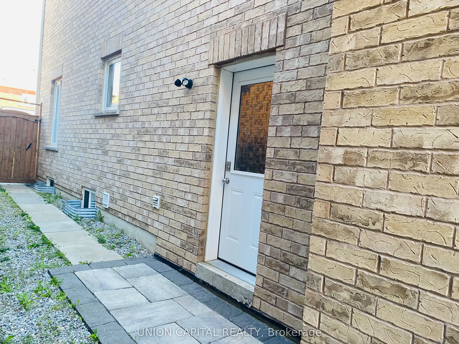 2 bed, $1,750 — Photo 2
