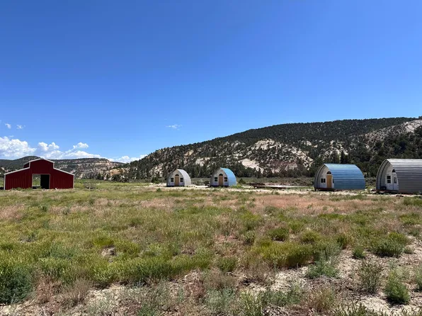 8857 W State Highway 12, Escalante, UT 84726