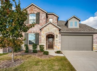 5312 Canfield Ln, Forney, TX 75126