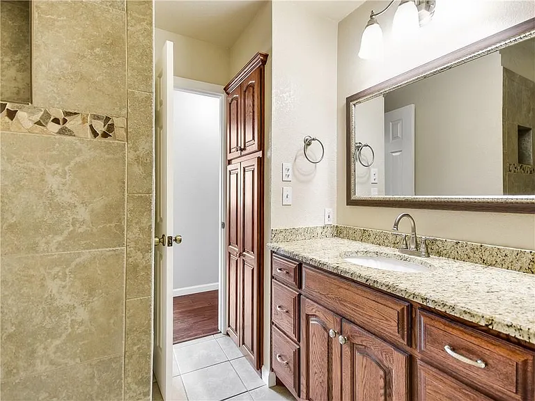 11718 Spotted Horse Dr — Photo 16
