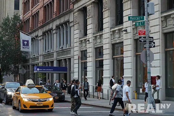 Rented by REAL New York | media 41