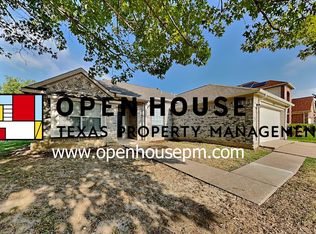 5612 Greenwich Dr, Arlington, TX 76018