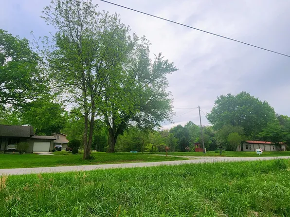 644 Roddy Springs Rd, Tracy City, TN 37387