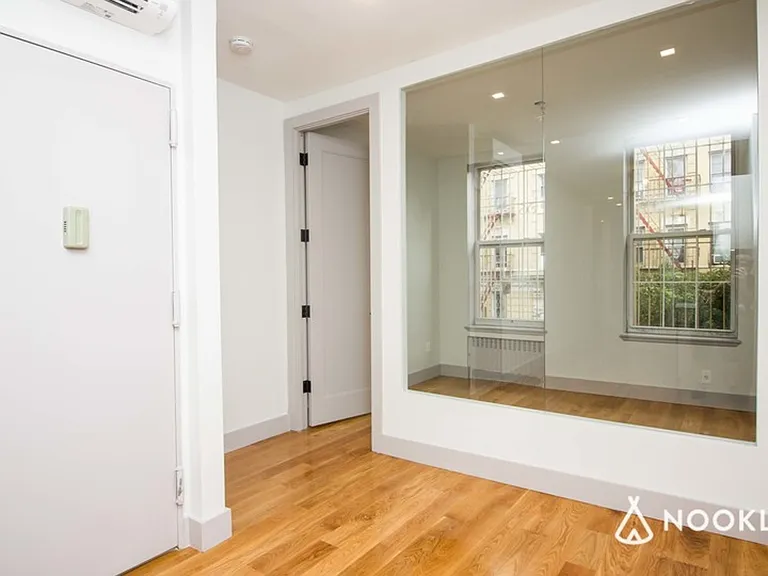 379 S 5th St #4L — Photo 10