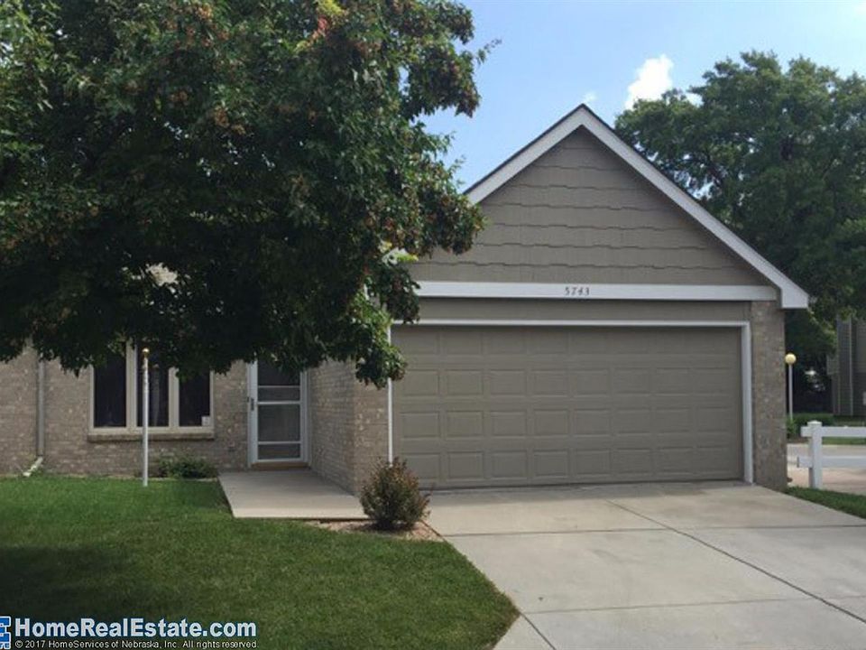 1st image of 5743 Holdrege St #7