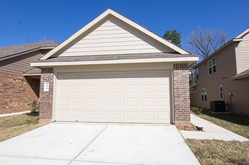 436 Upper Creek Dr