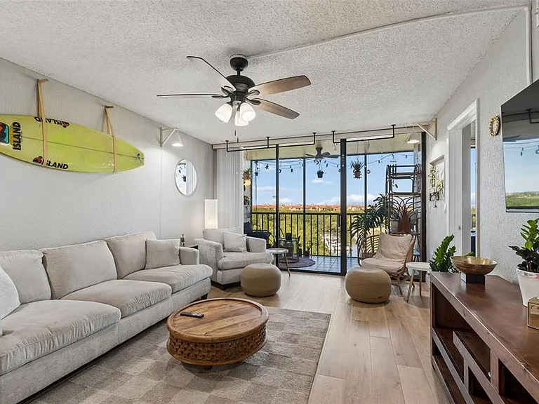 900 Cove Cay Dr #5F — Photo 22