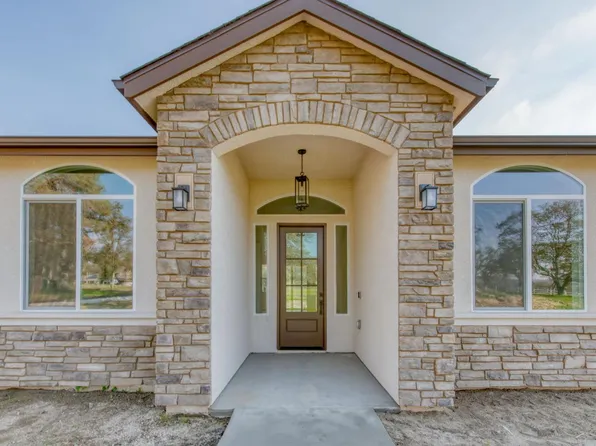 6413 N Pima Ave, Fresno, CA 93722