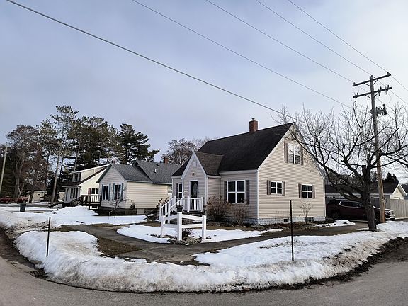 3rd image of 1095 Dvincent St