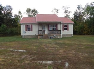 6804 Beech Creek Rd, Clifton, TN 38425