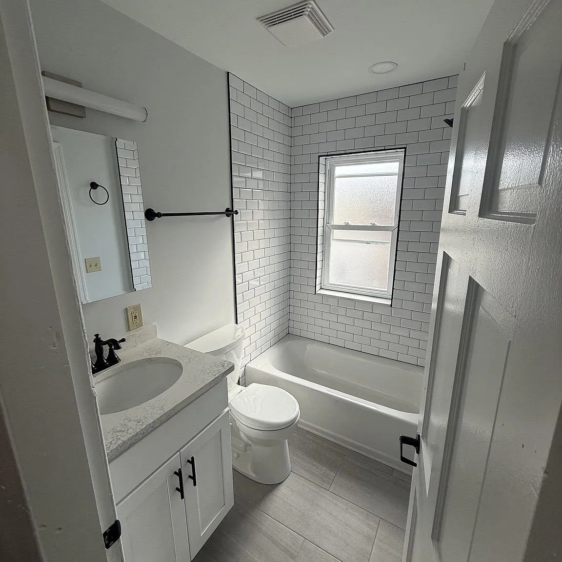 2 bed, 3480 sqft, $1,850 — Photo 2