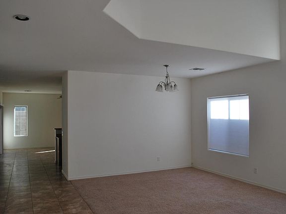 2nd image of 1053 S Fresno St