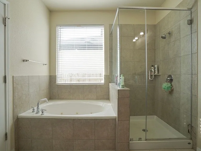 445 Arrowhead Vine St — Photo 7