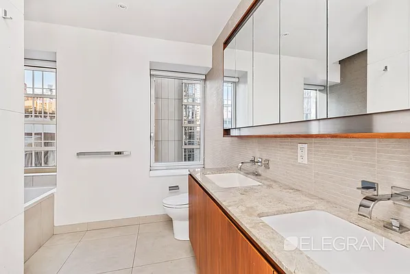 Rented by (Legacy) Elegran | media 19