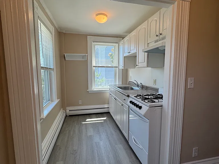 13 Thorndike St #2 — Photo 6