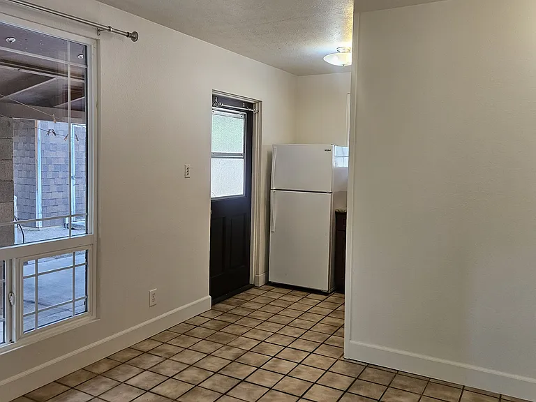 444 S Kamehameha Ave #CTG — Photo 5
