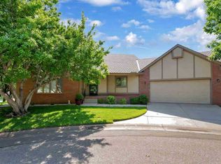 2302 N High Point Cir, Wichita, KS 67205