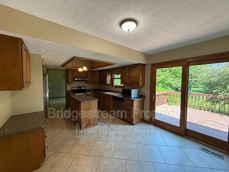 2627 Gentle Wind Point — Photo 2